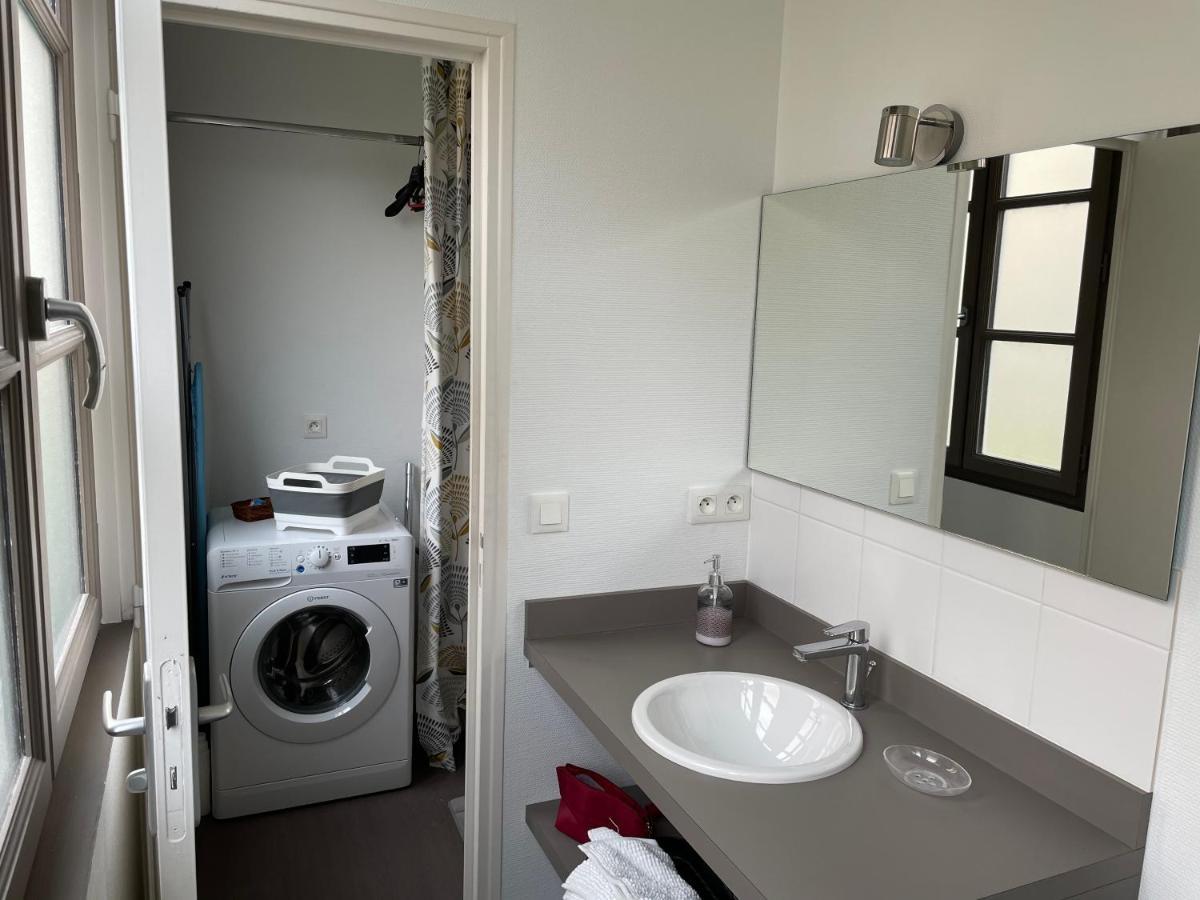Logement Entier 33 M2 A По Экстерьер фото